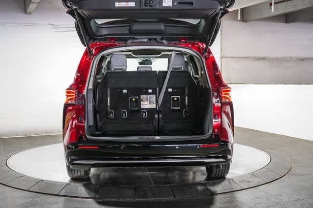 2024 Toyota Sienna Limited