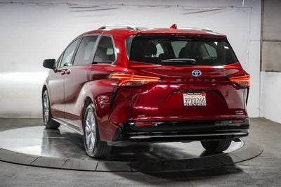 2024 Toyota Sienna Limited