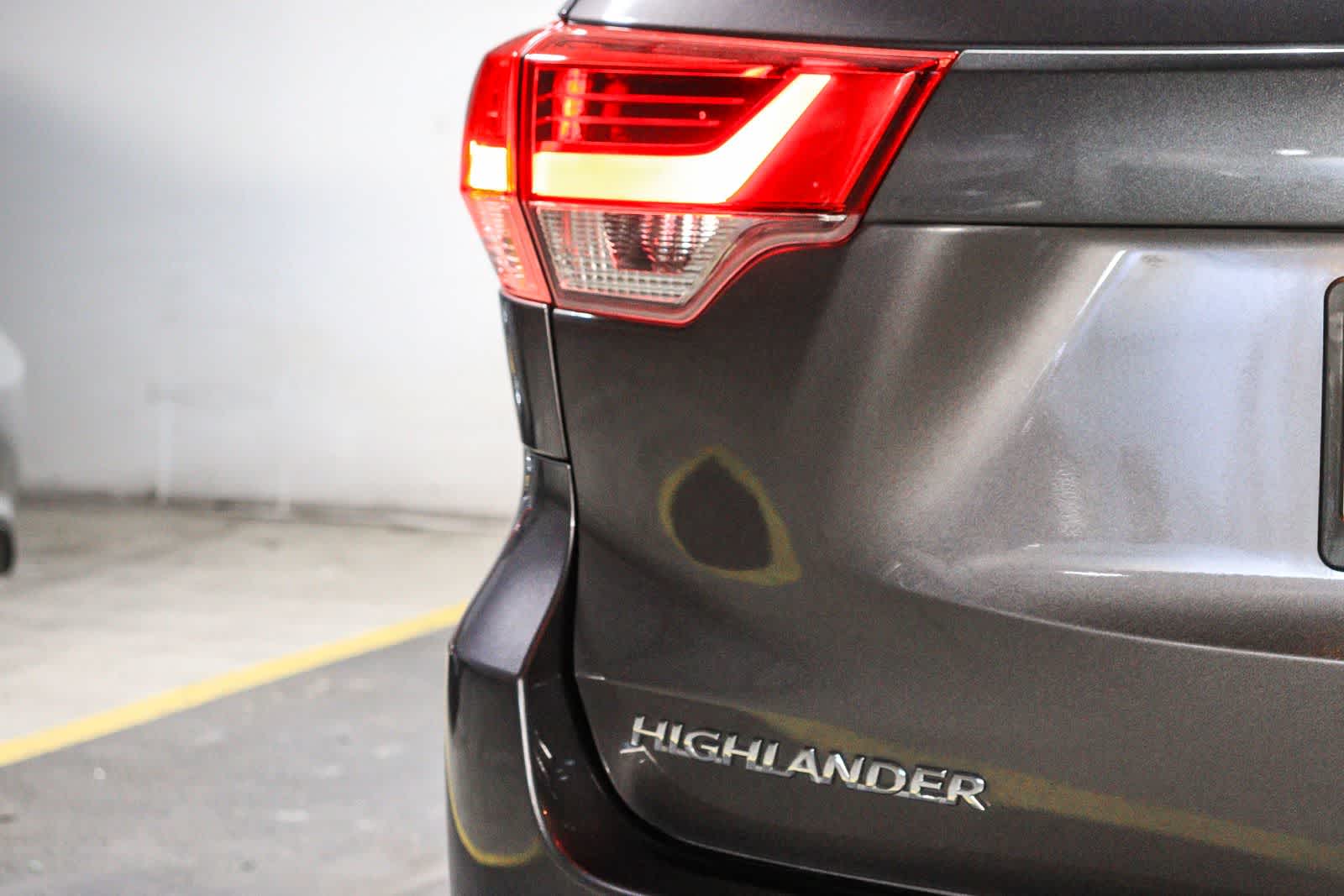2019 Toyota Highlander LE Plus