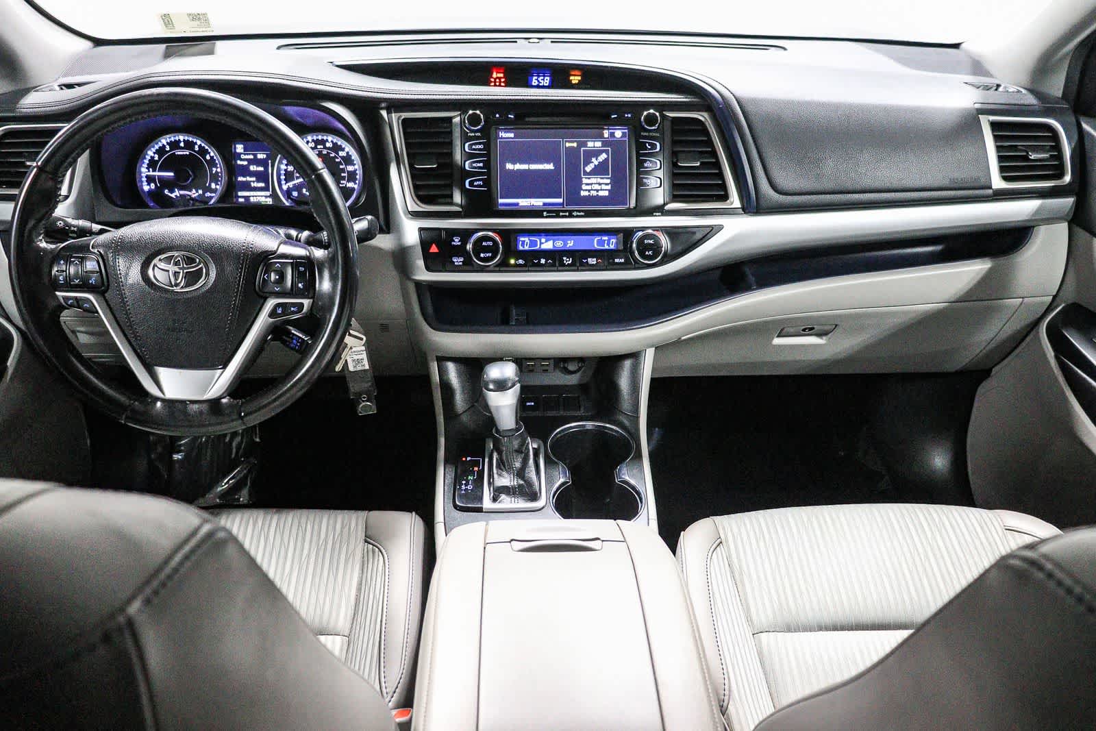 2019 Toyota Highlander LE Plus