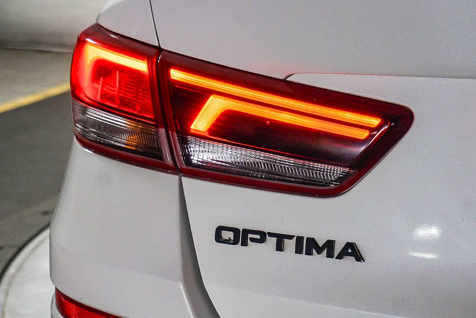 2019 Kia Optima S