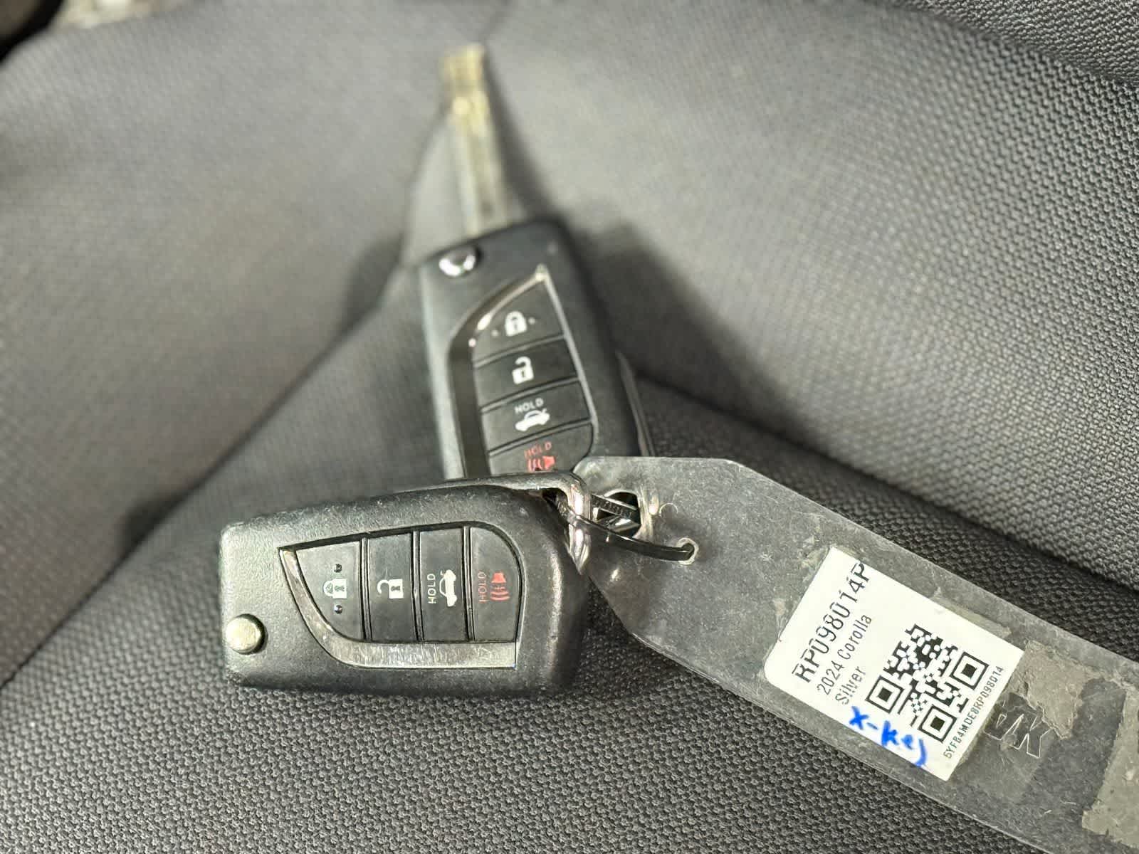2024 Toyota Corolla LE