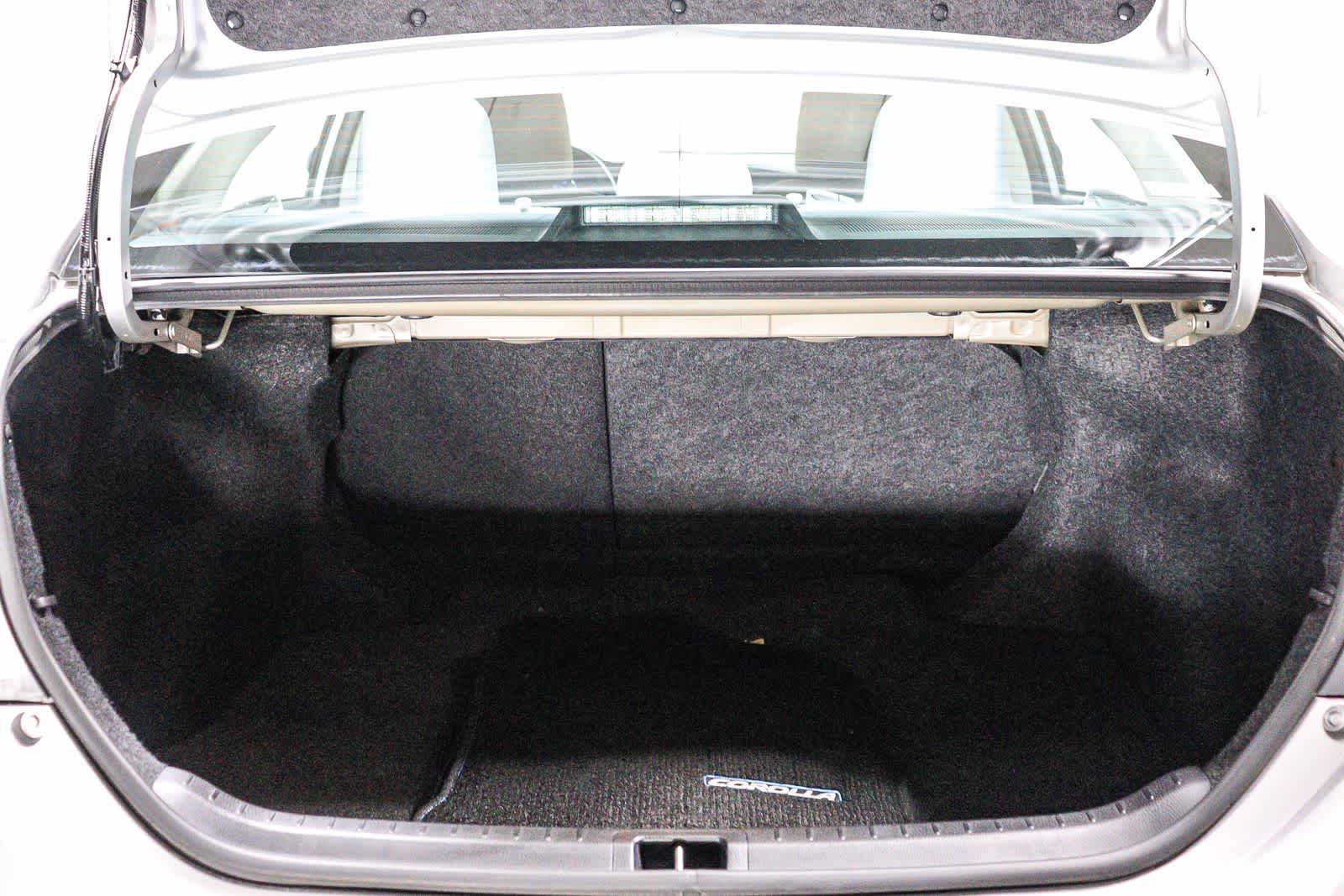 2014 Toyota Corolla LE Plus