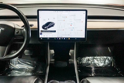 2018 Tesla Model 3 Performance