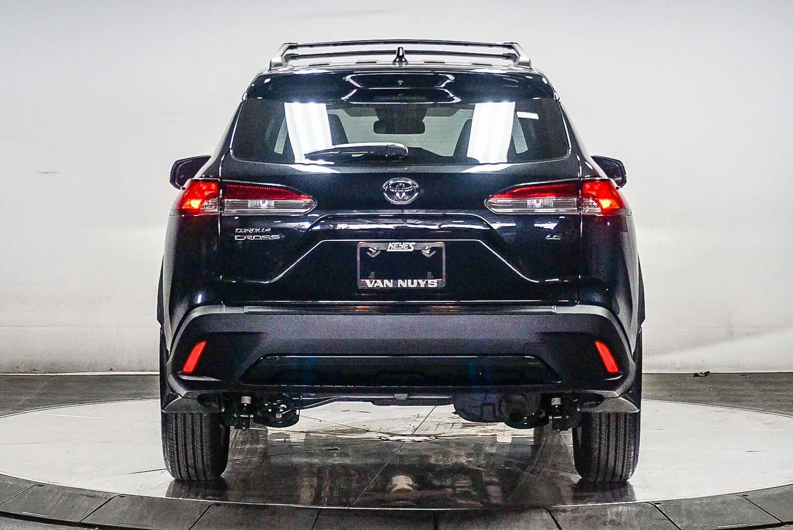 2025 Toyota Corolla Cross LE