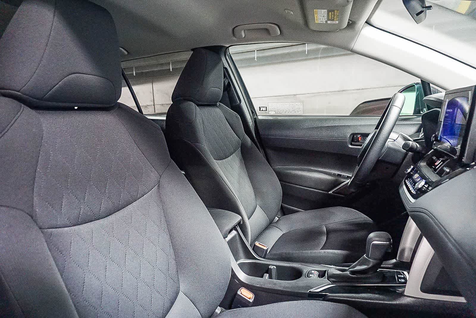 2025 Toyota Corolla Cross LE