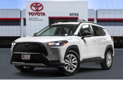 2025 Toyota Corolla Cross LE