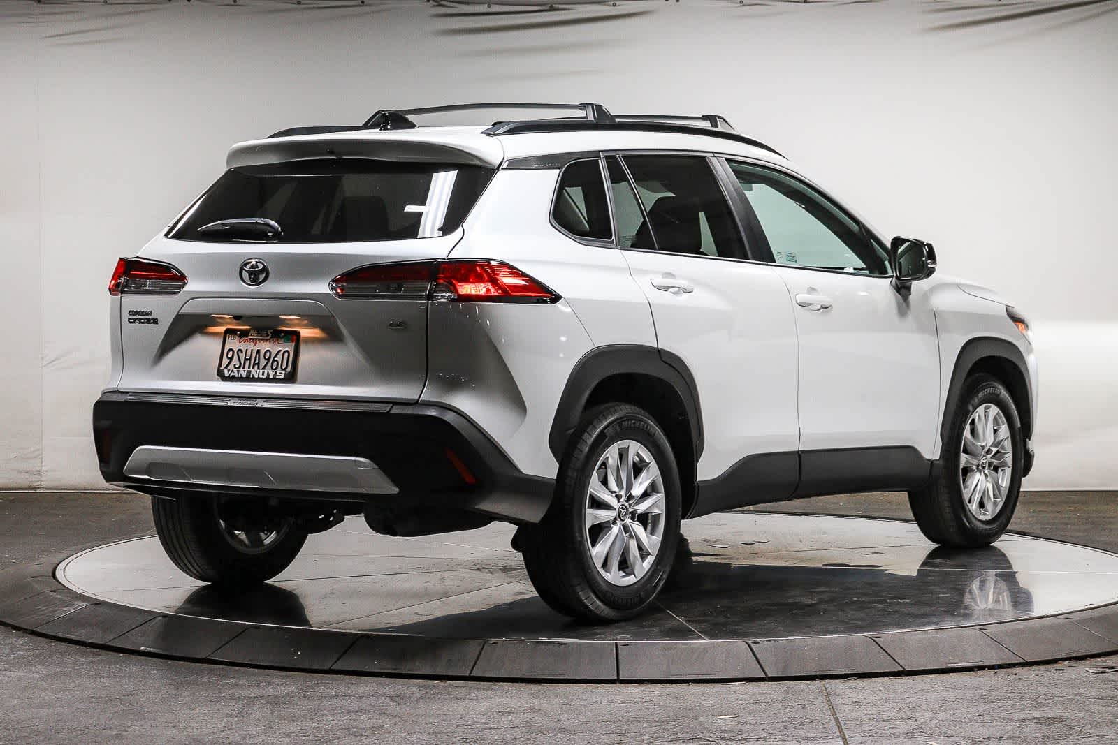 2025 Toyota Corolla Cross LE