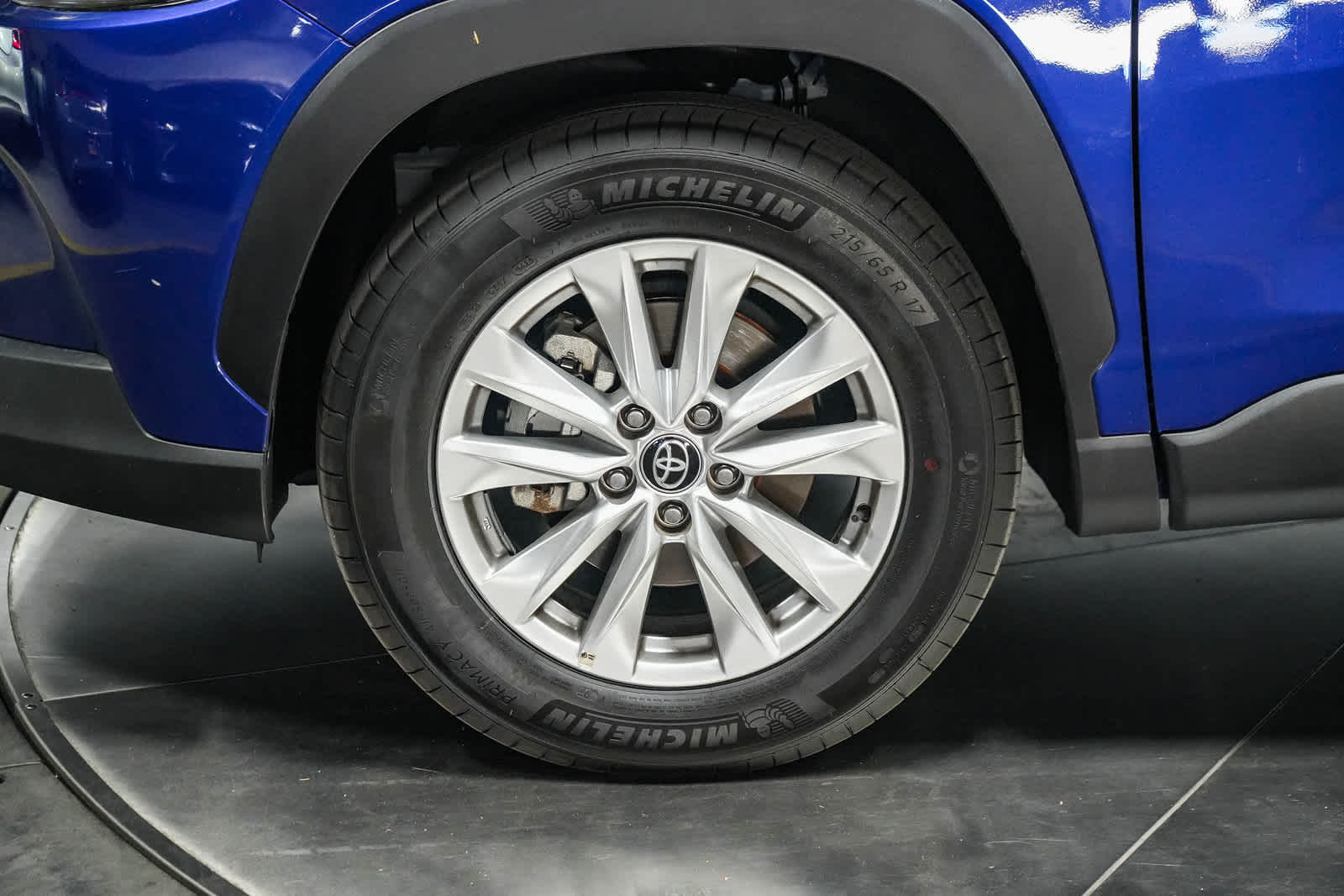 2025 Toyota Corolla Cross LE