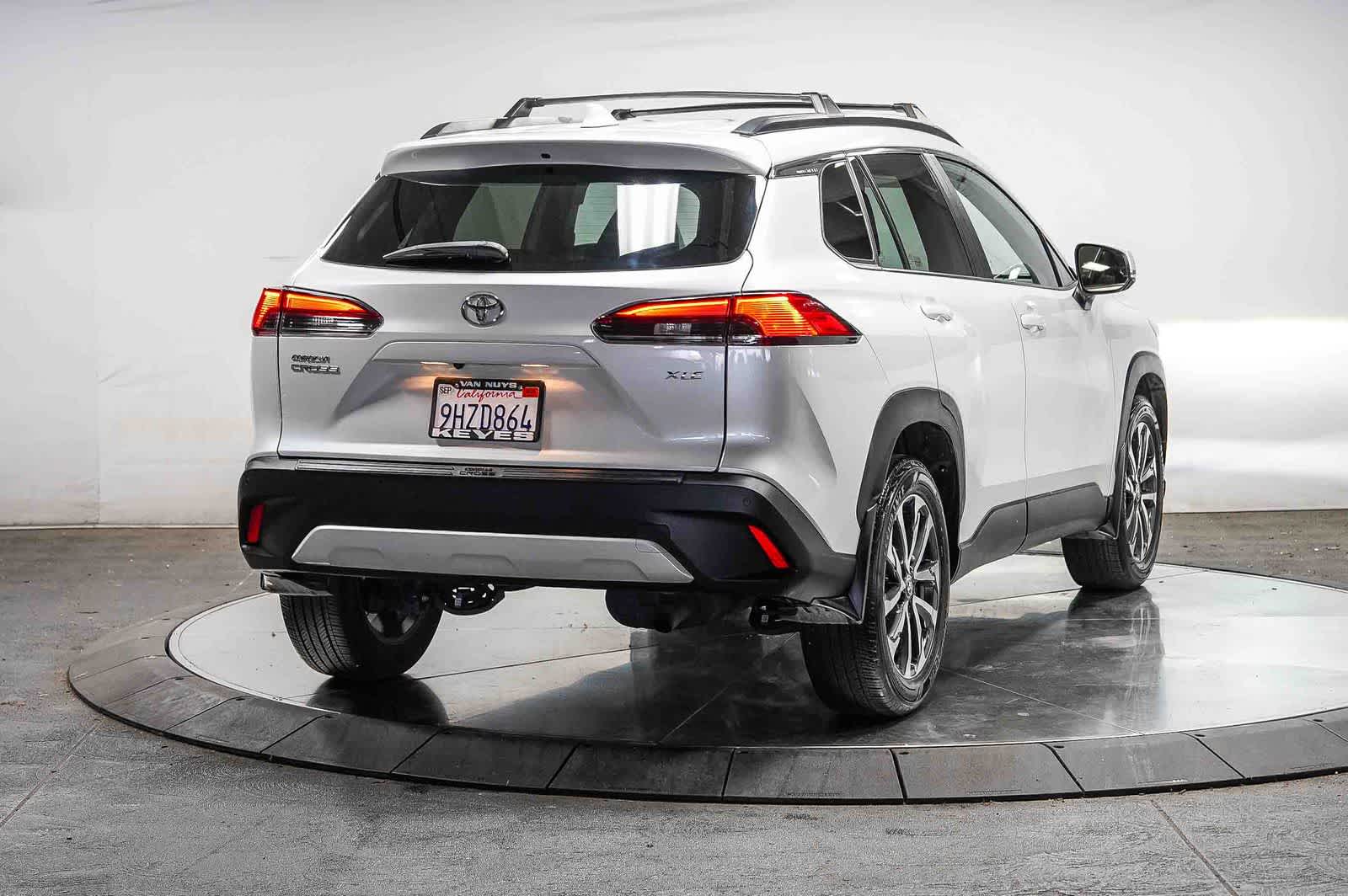2023 Toyota Corolla Cross XLE