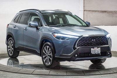 2024 Toyota Corolla Cross XLE