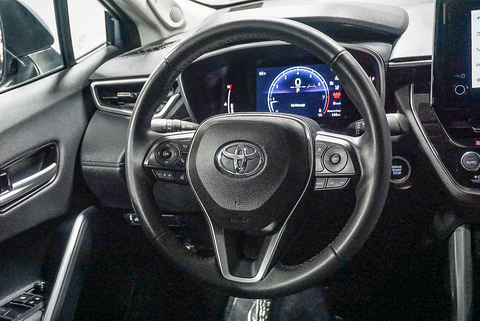 2023 Toyota Corolla Cross XLE