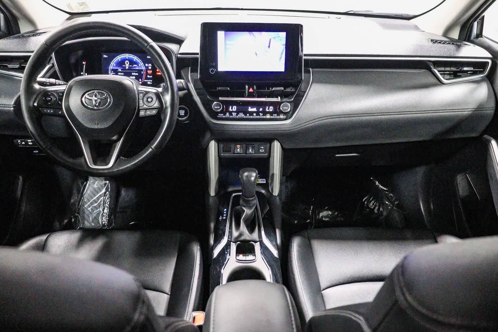 2023 Toyota Corolla Cross XLE