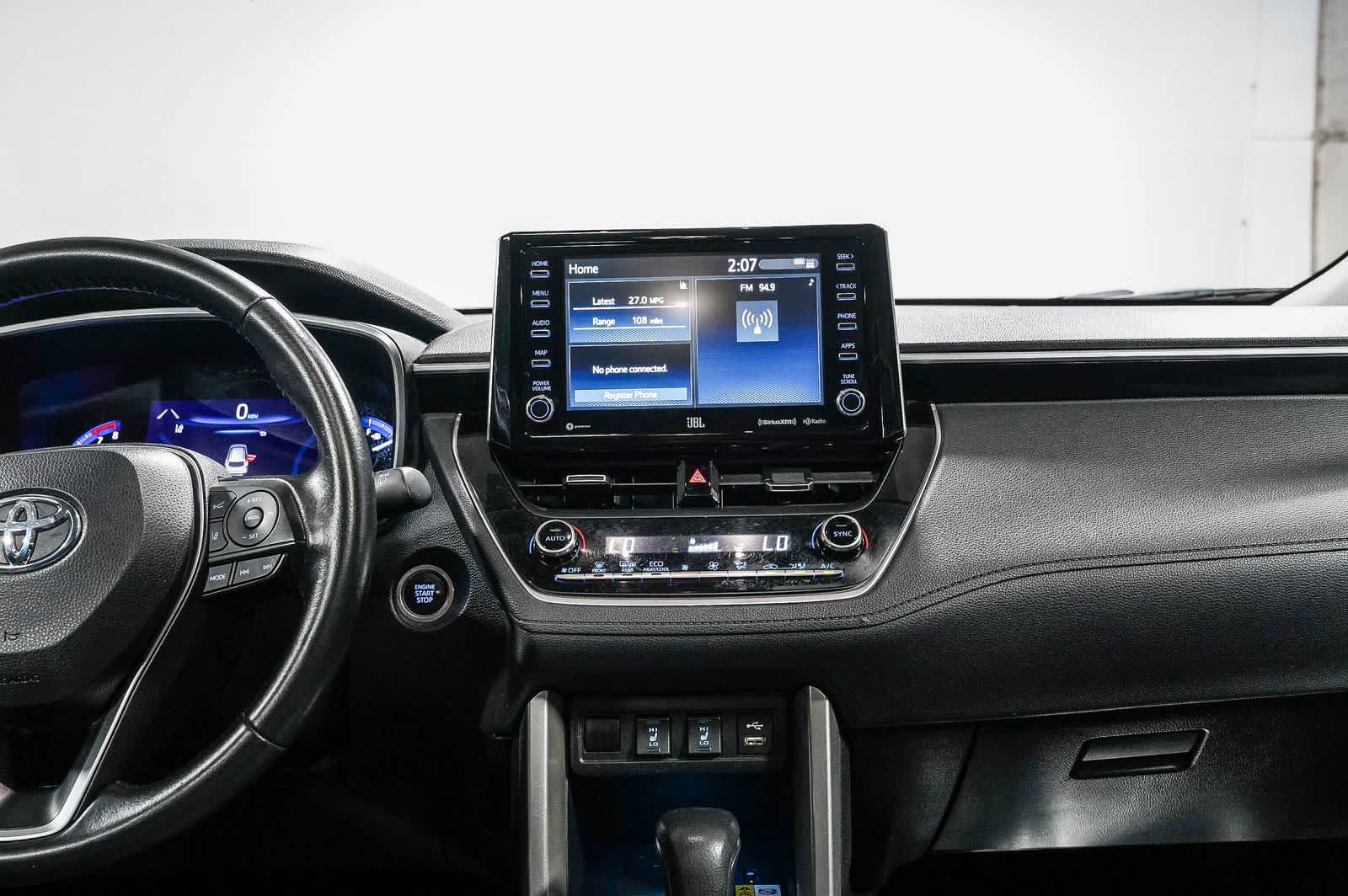 2022 Toyota Corolla Cross XLE