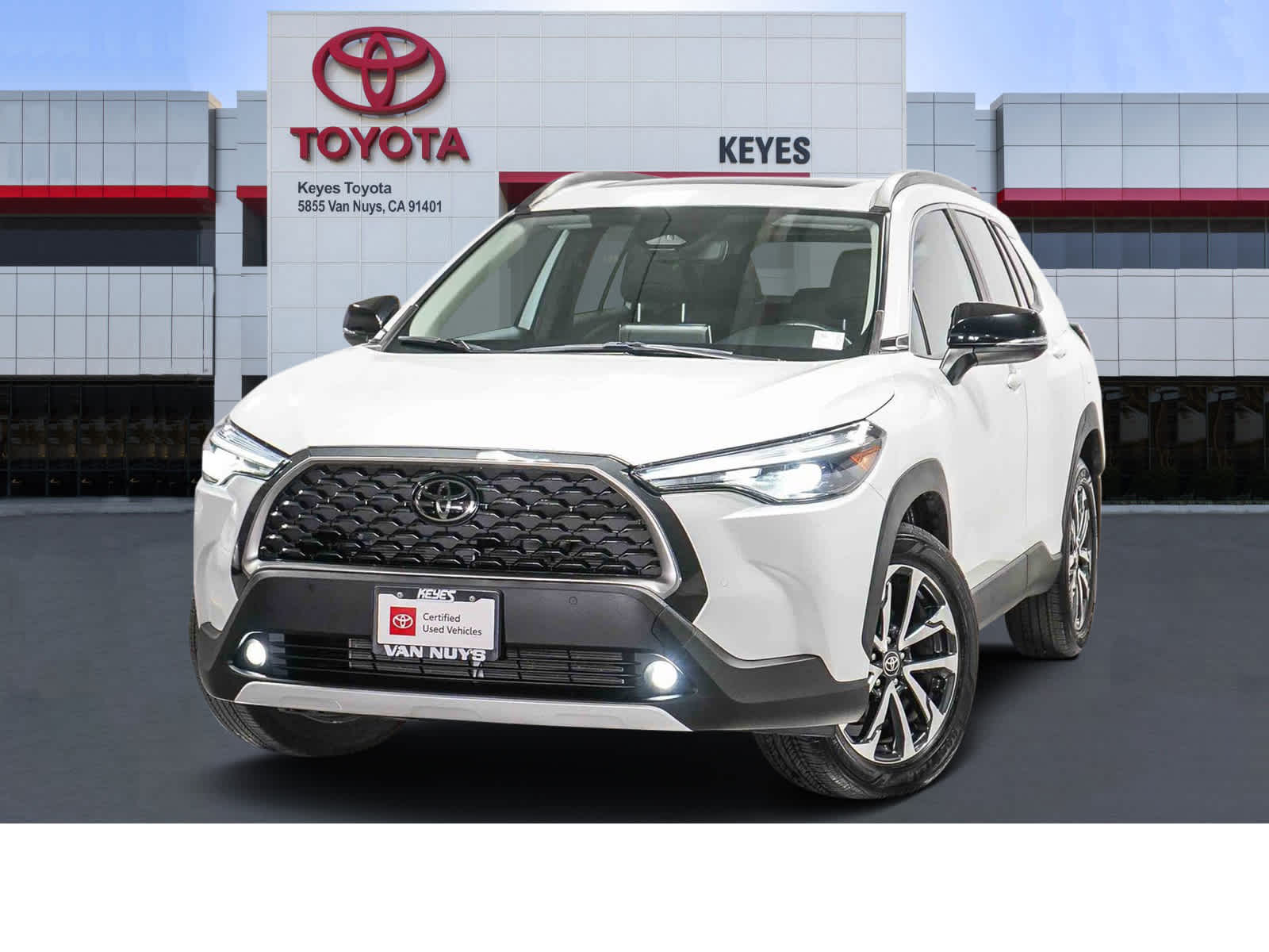 2025 Toyota Corolla Cross XLE