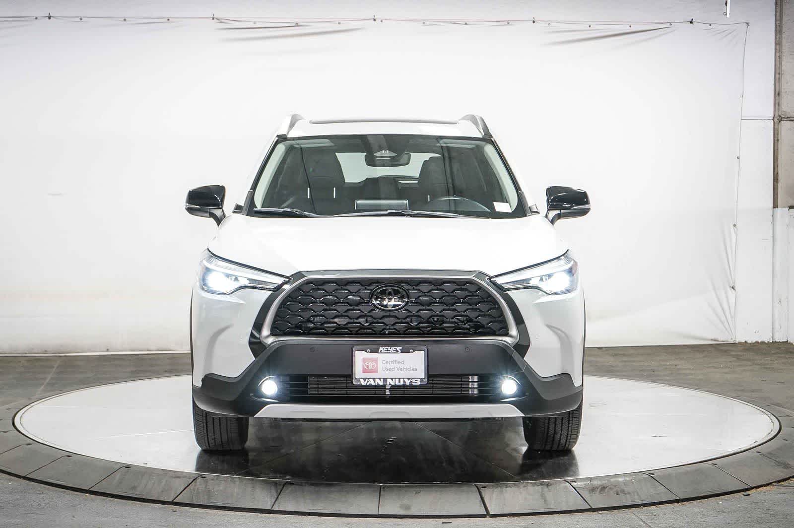 2025 Toyota Corolla Cross XLE