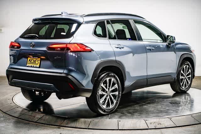 2023 Toyota Corolla Cross XLE