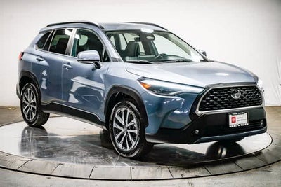 2023 Toyota Corolla Cross XLE