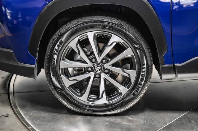 2024 Toyota Corolla Cross XLE