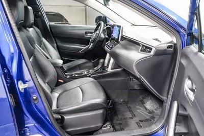 2024 Toyota Corolla Cross XLE