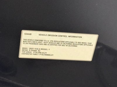 2023 Tesla Model Y Performance