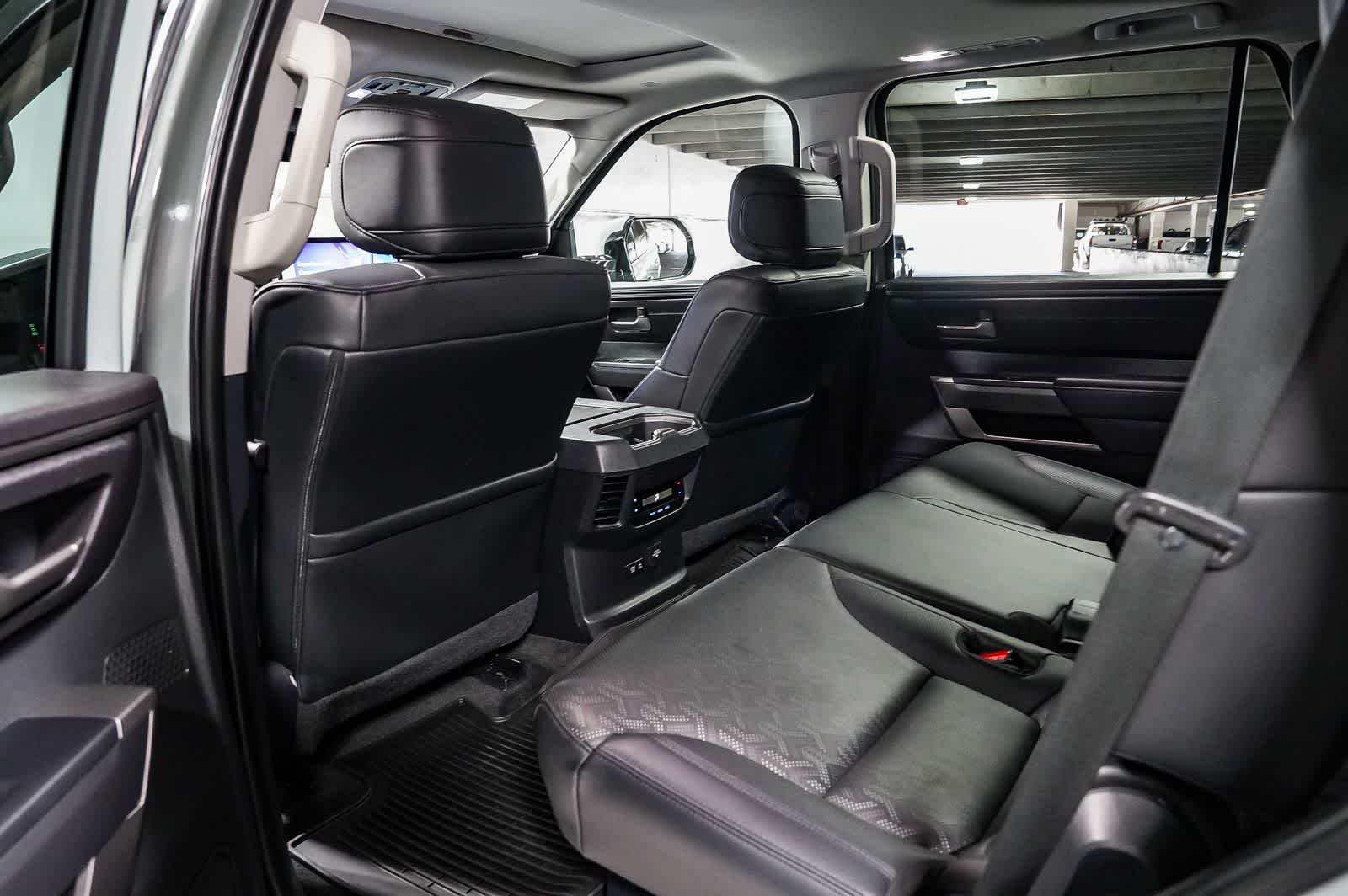 2024 Toyota Sequoia SR5