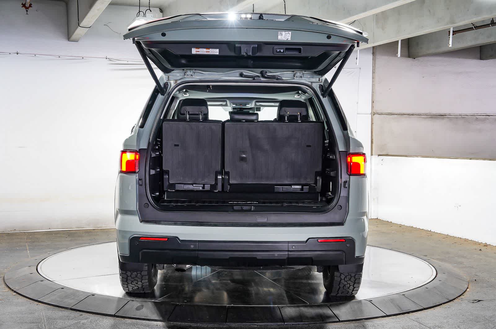 2024 Toyota Sequoia SR5