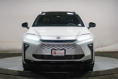 2025 Toyota Crown Signia Limited