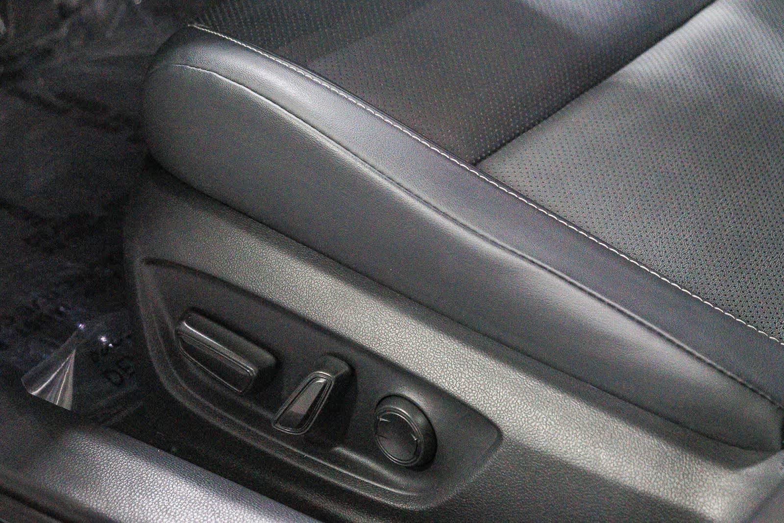2023 Toyota Prius XLE