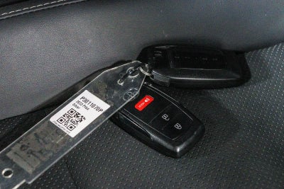 2023 Toyota Prius XLE