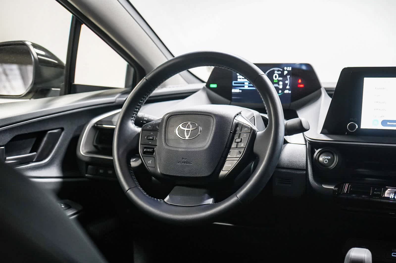 2025 Toyota Prius LE