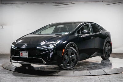 2026 Toyota Prius Plug-In Hybrid SE