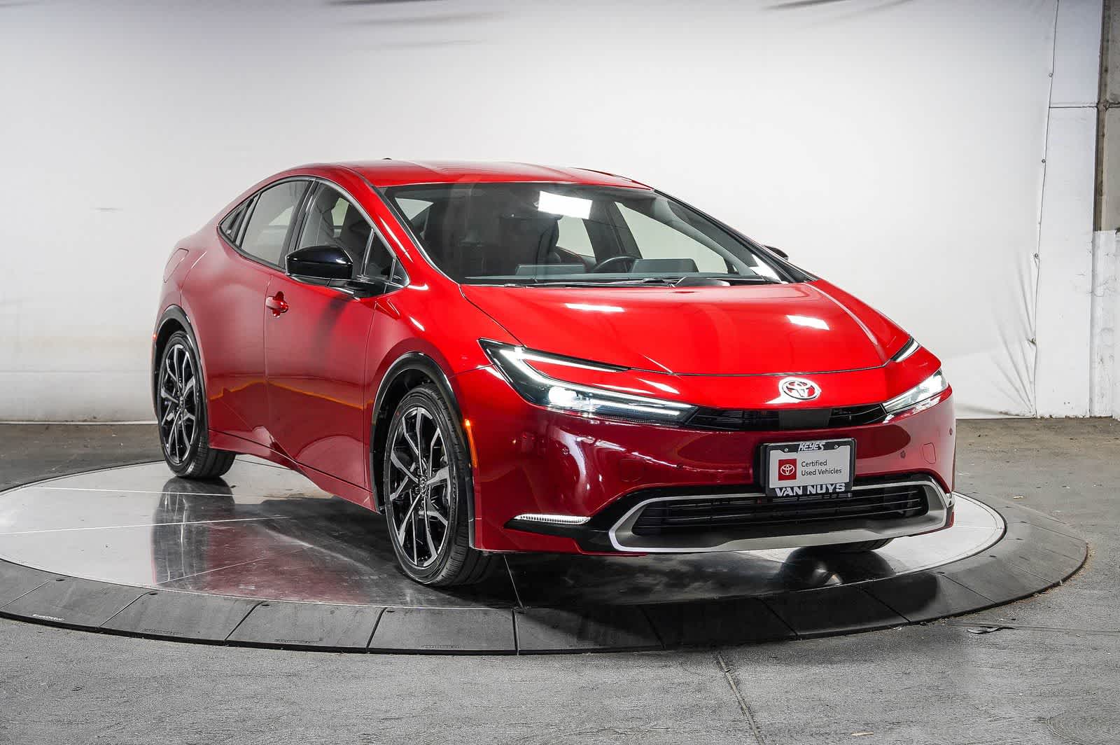 2026 Toyota Prius Plug-In Hybrid XSE