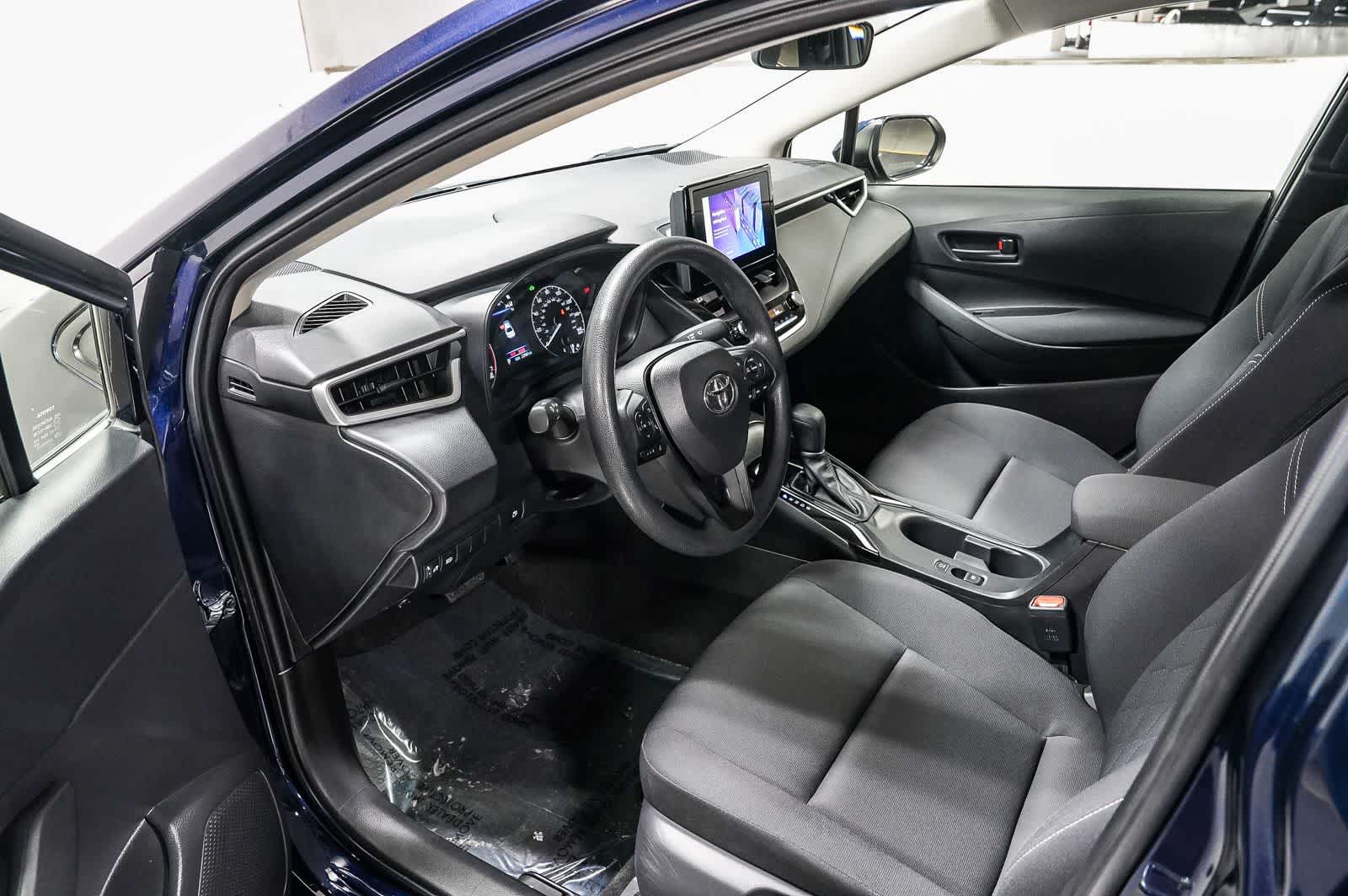 2025 Toyota Corolla Hybrid LE