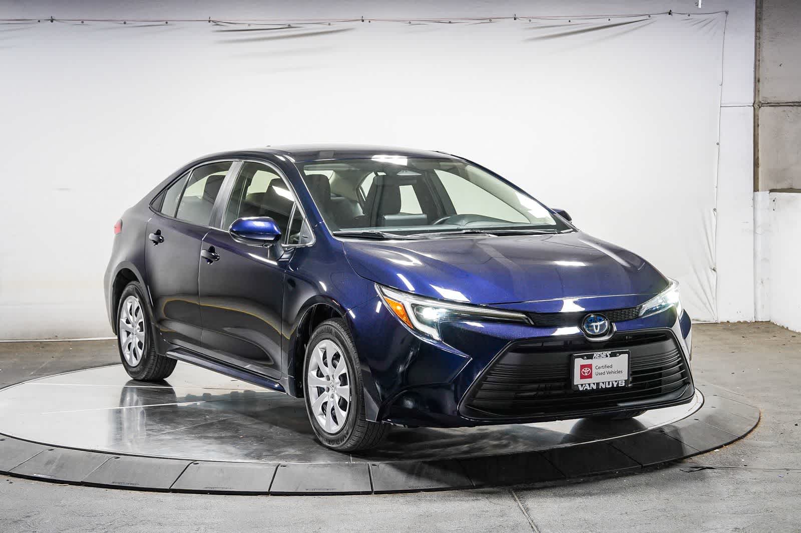 2025 Toyota Corolla Hybrid LE