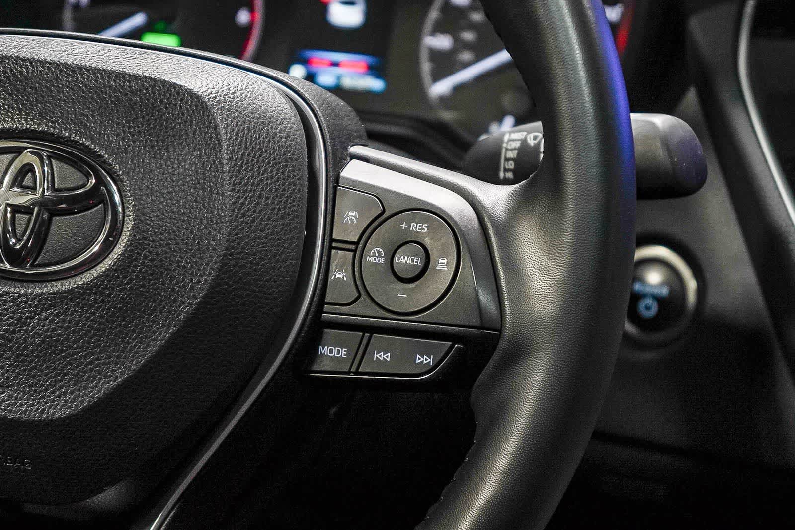 2024 Toyota Corolla Hybrid SE