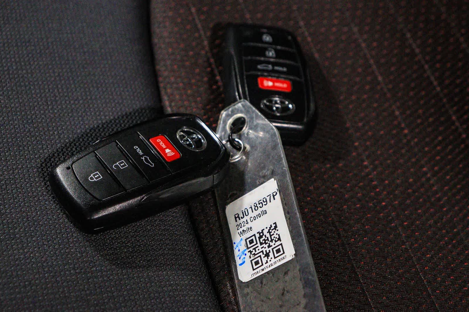 2024 Toyota Corolla Hybrid SE