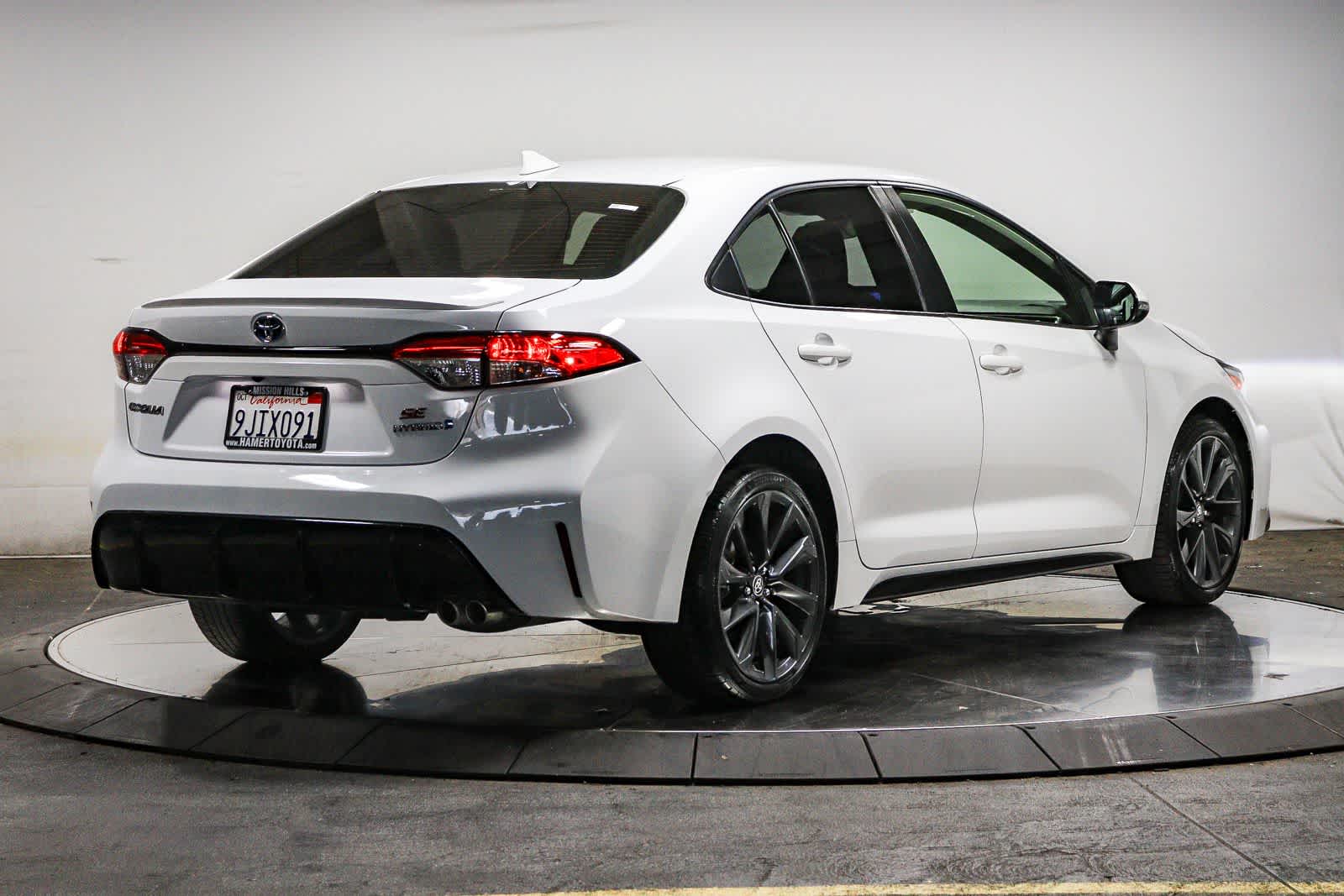 2024 Toyota Corolla Hybrid SE