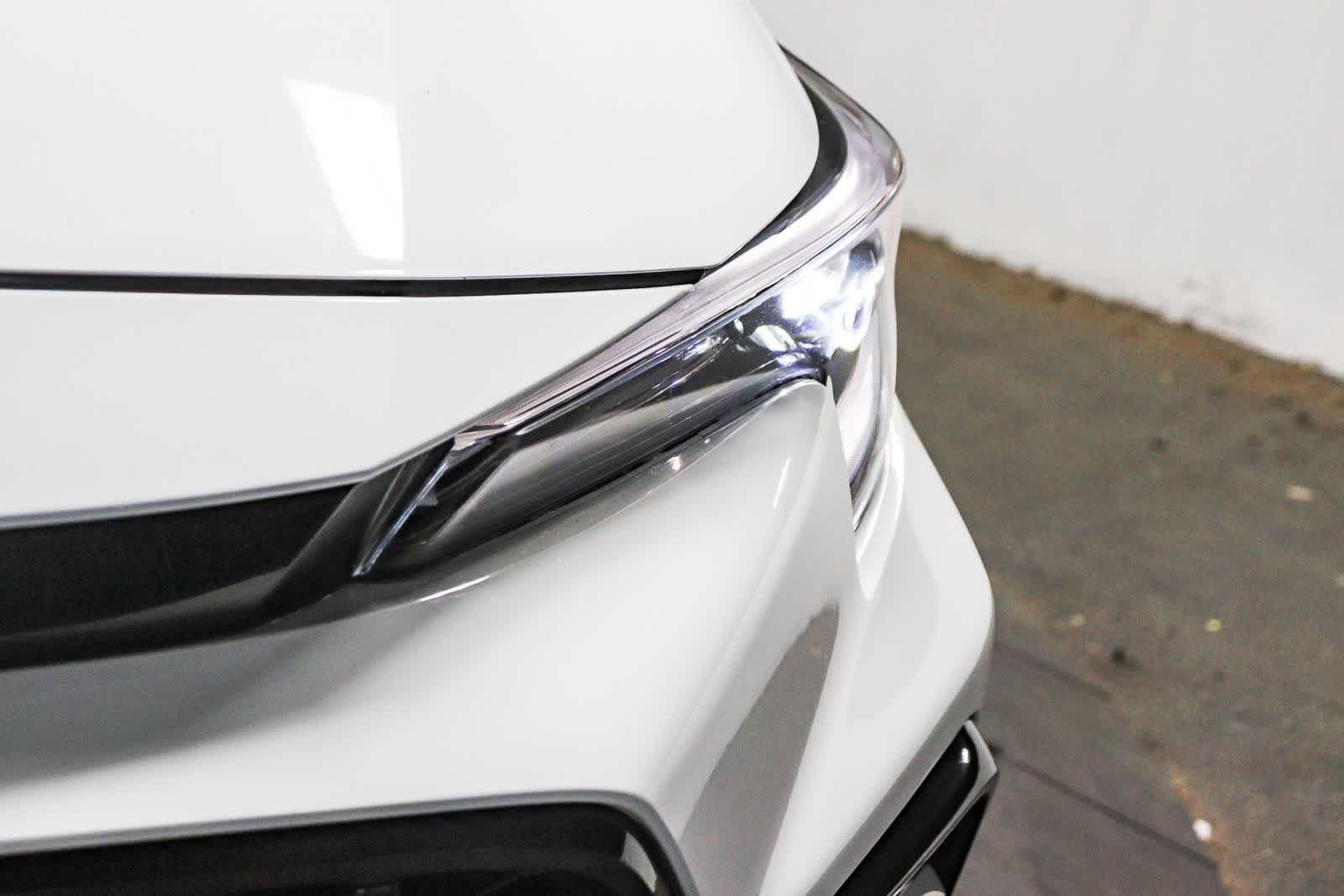 2024 Toyota Corolla Hybrid SE