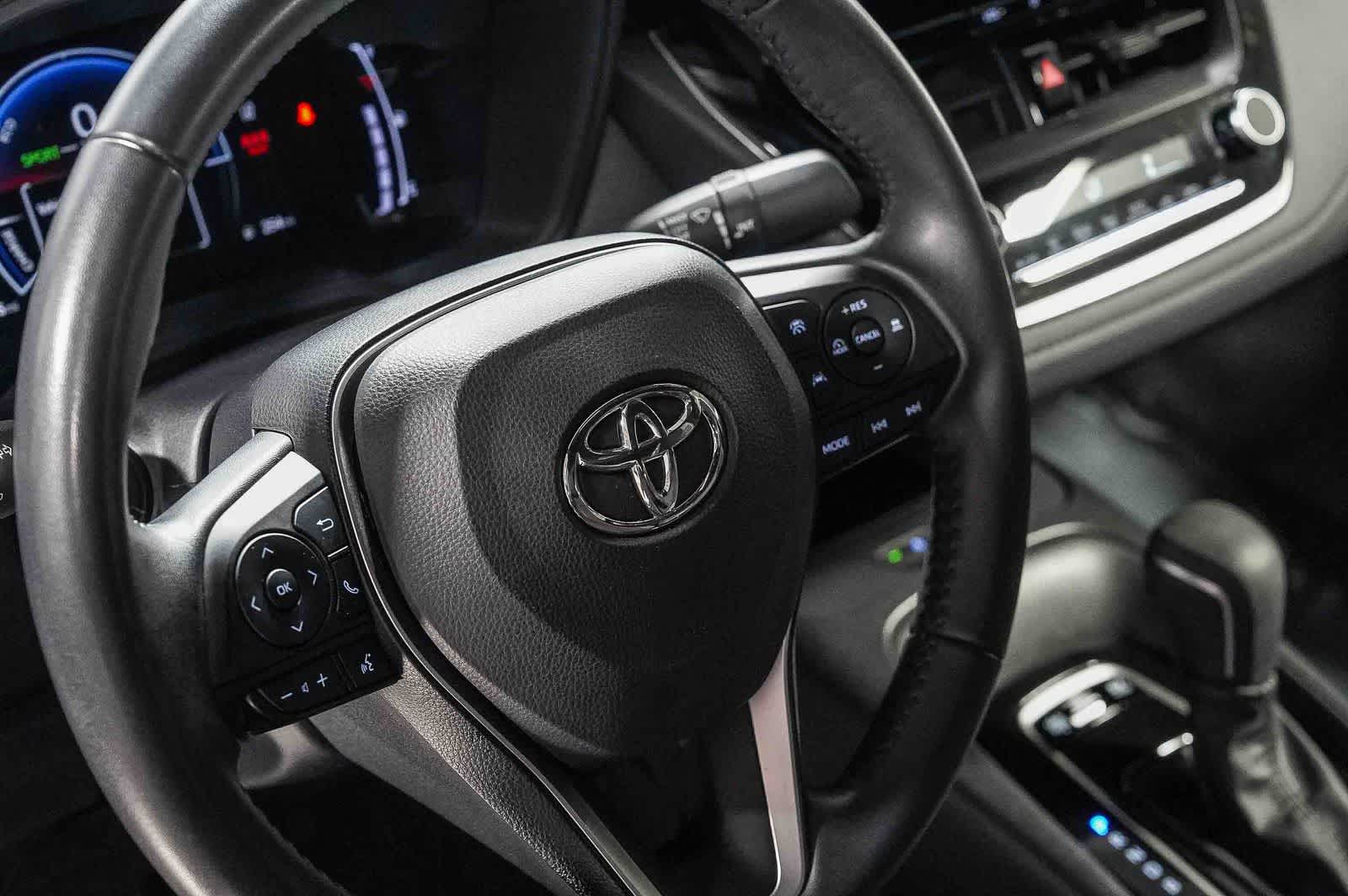 2025 Toyota Corolla Hybrid SE
