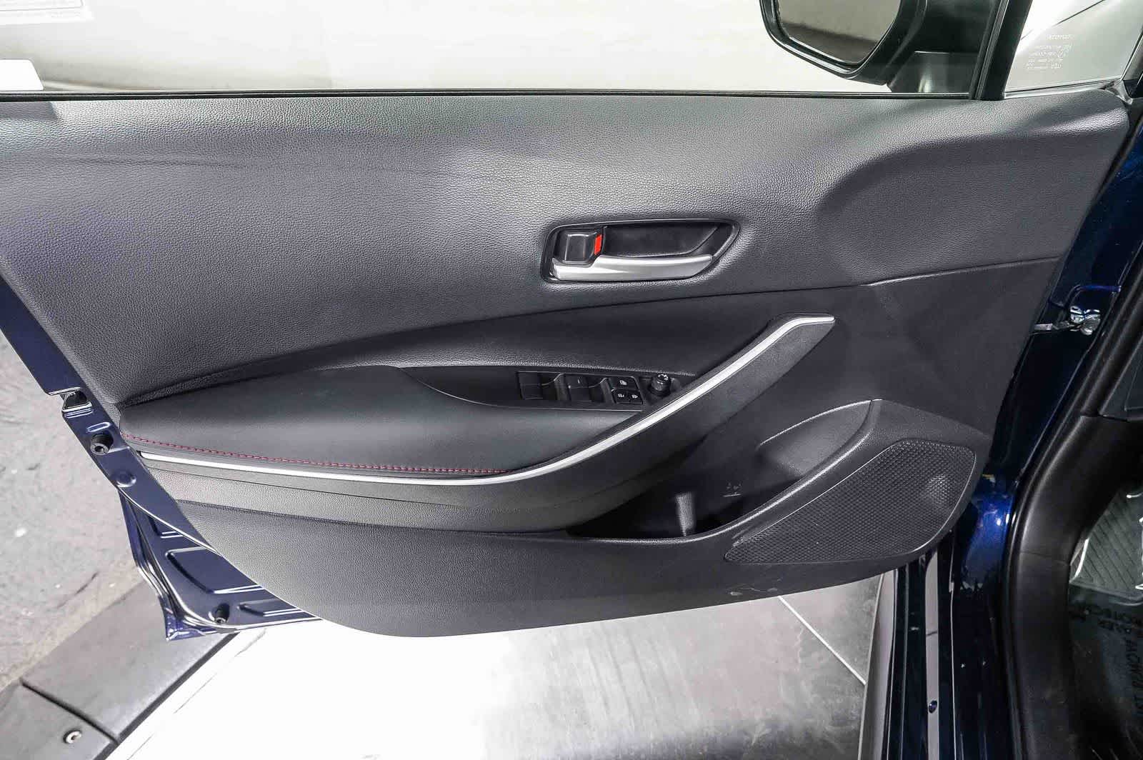 2025 Toyota Corolla Hybrid SE