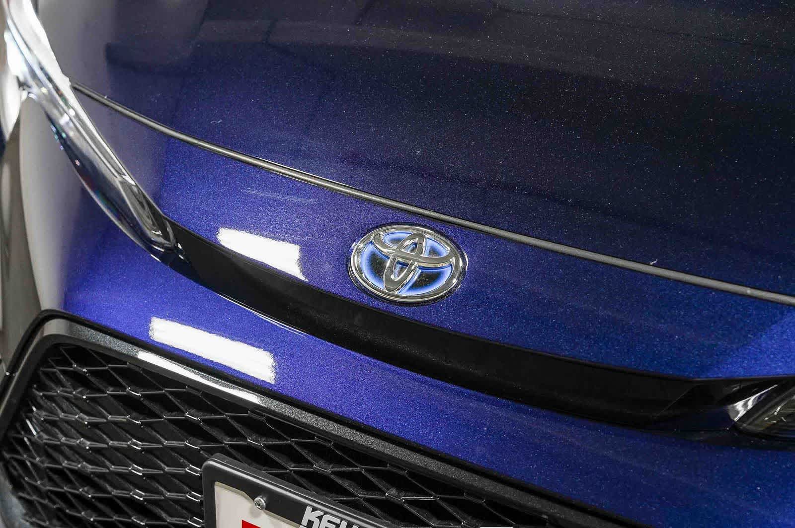 2025 Toyota Corolla Hybrid SE