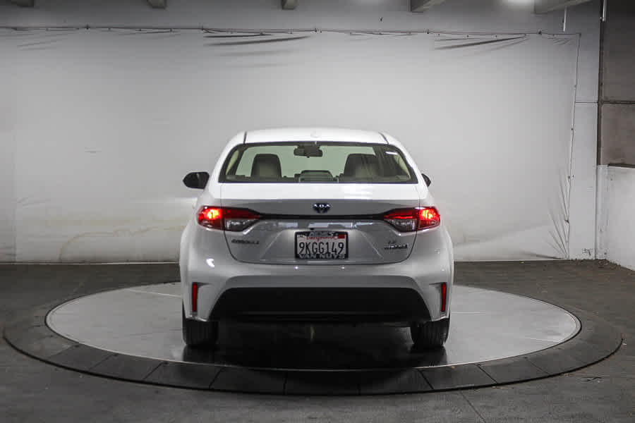 2024 Toyota Corolla Hybrid LE