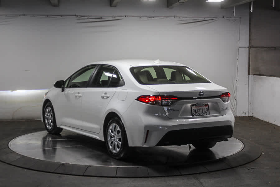 2024 Toyota Corolla Hybrid LE