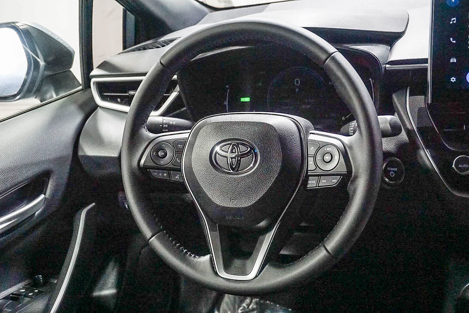 2025 Toyota Corolla Hybrid SE
