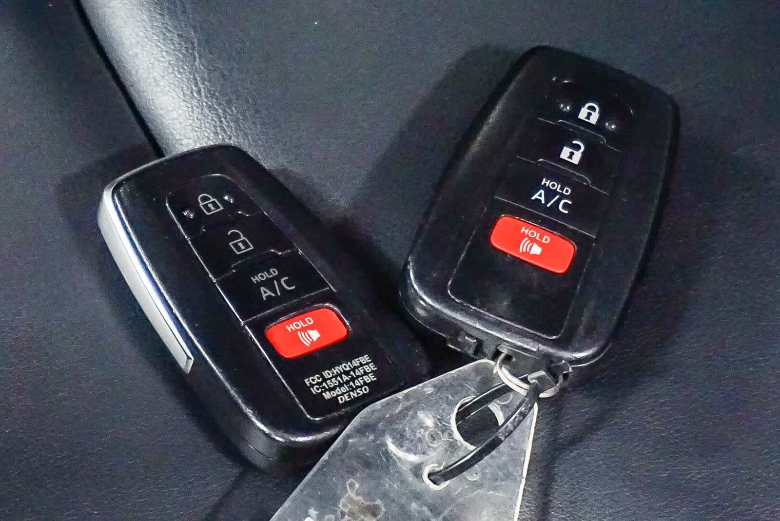 2022 Toyota Prius Prime XLE