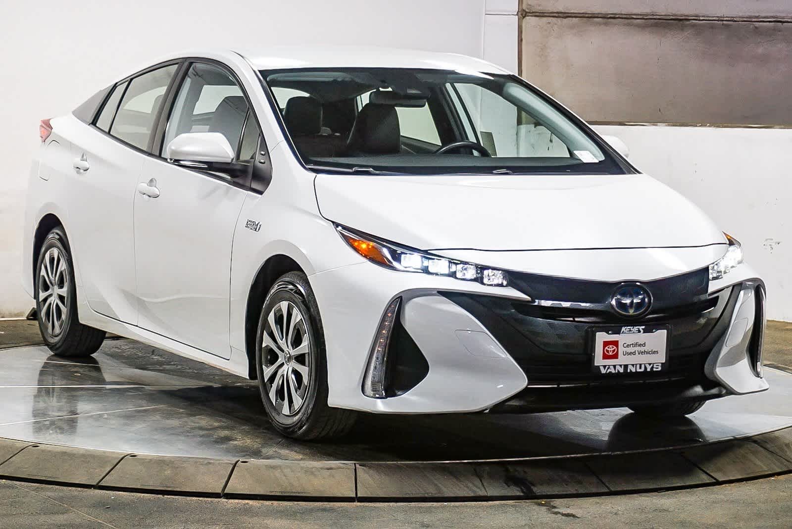 2022 Toyota Prius Prime XLE