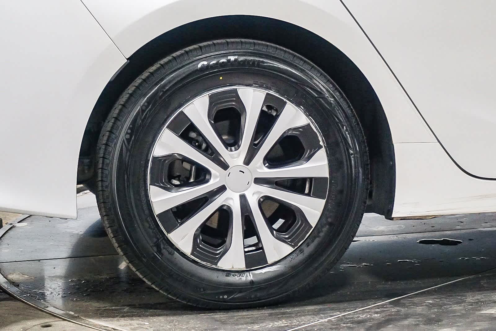 2022 Toyota Prius Prime XLE