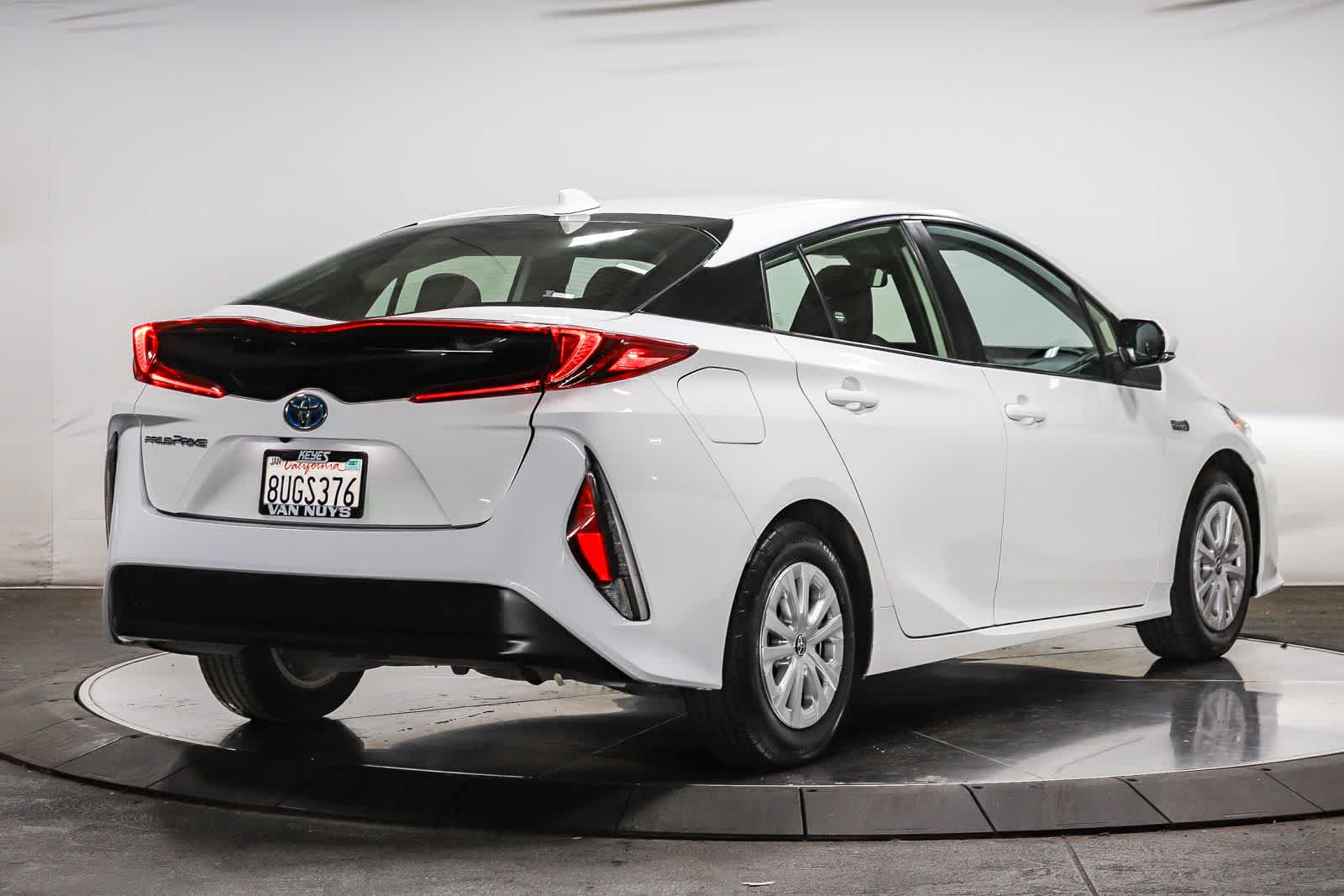 2021 Toyota Prius Prime LE