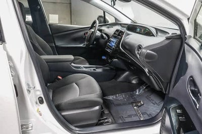 2021 Toyota Prius L Eco